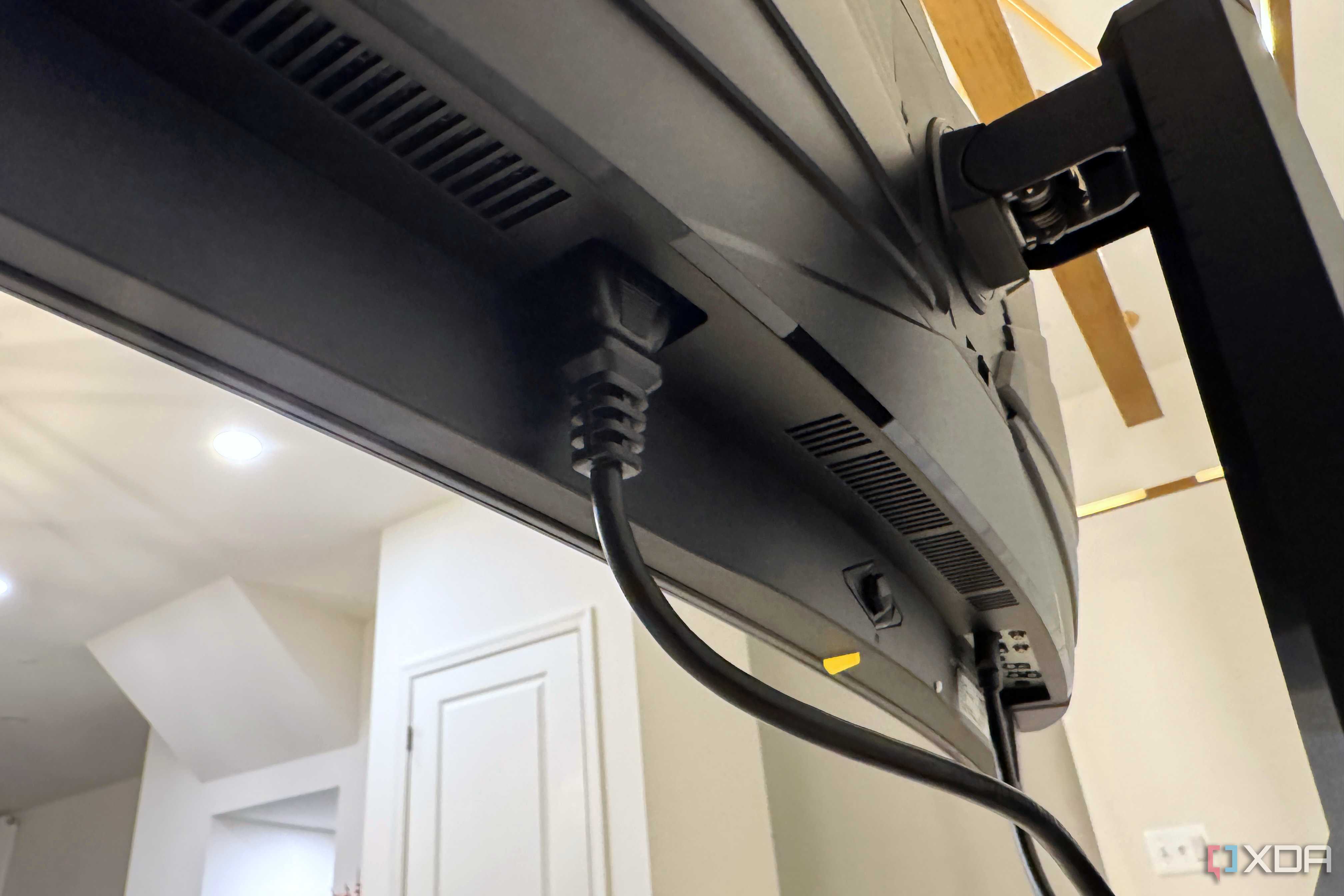 acer predator x34 x5 showing the power socket