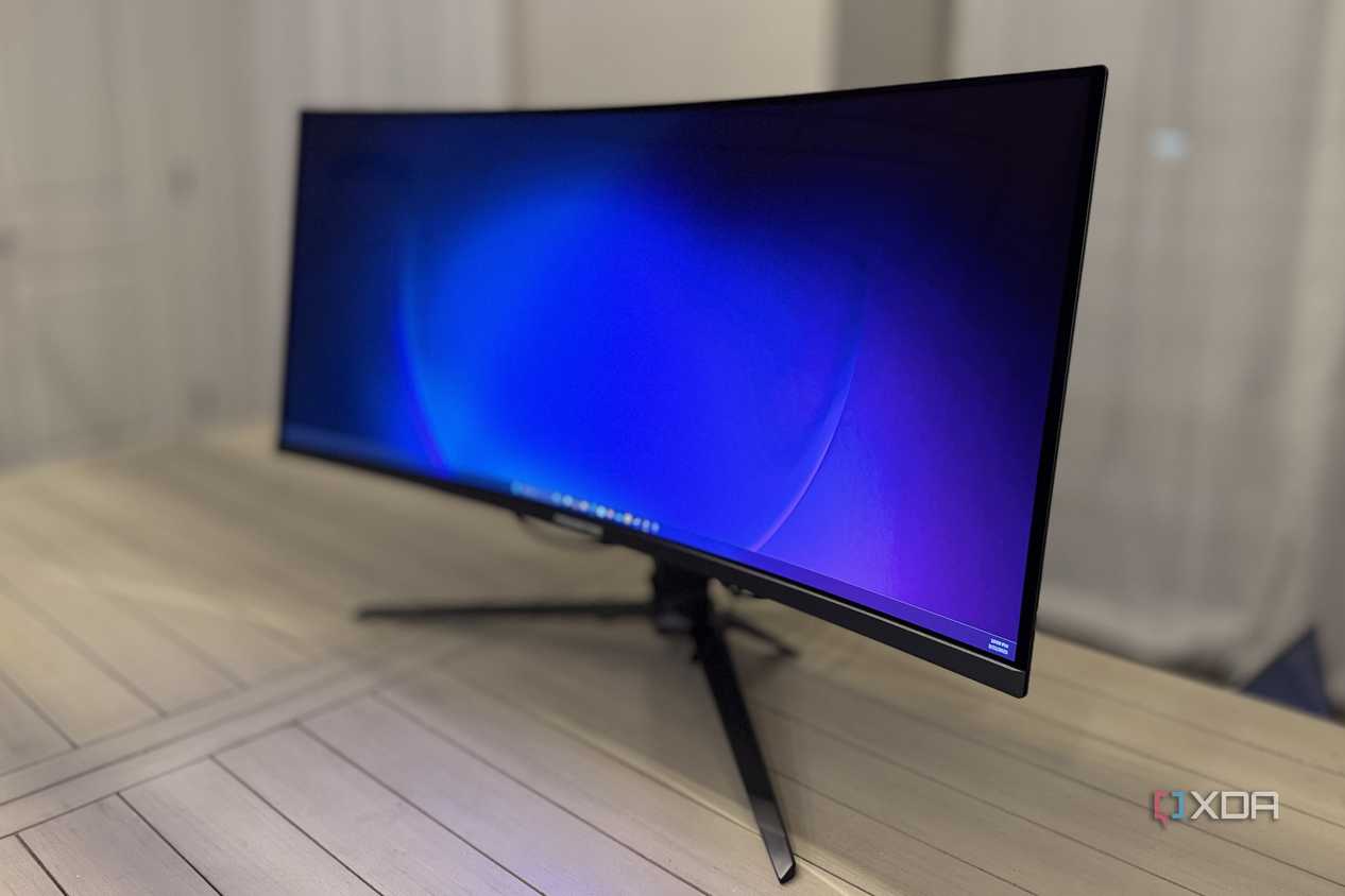 acer predator x34 x5 showing the windows desktop