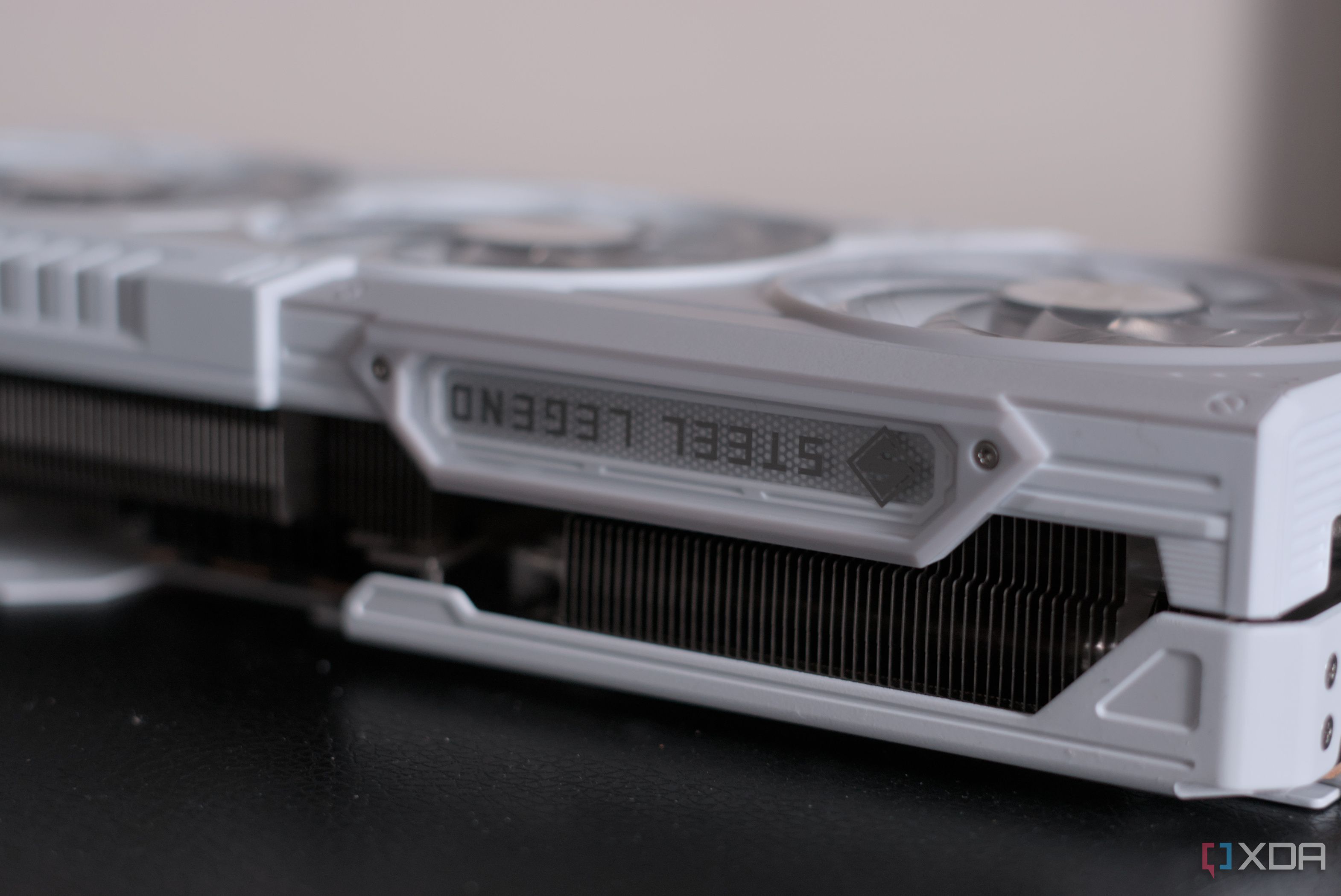 ASRock Radeon RX 9070 Steel Legend