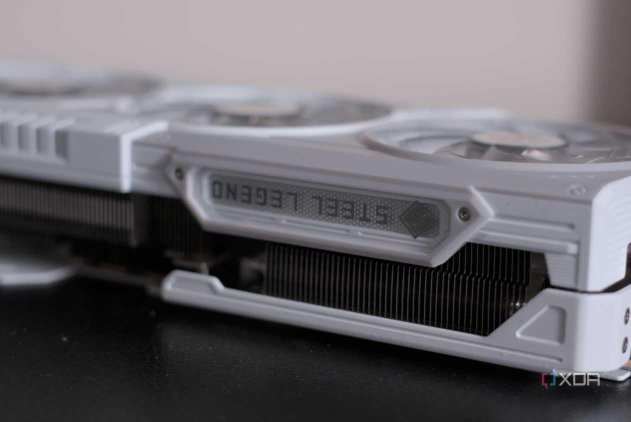 ASRock Radeon RX 9070 Steel Legend
