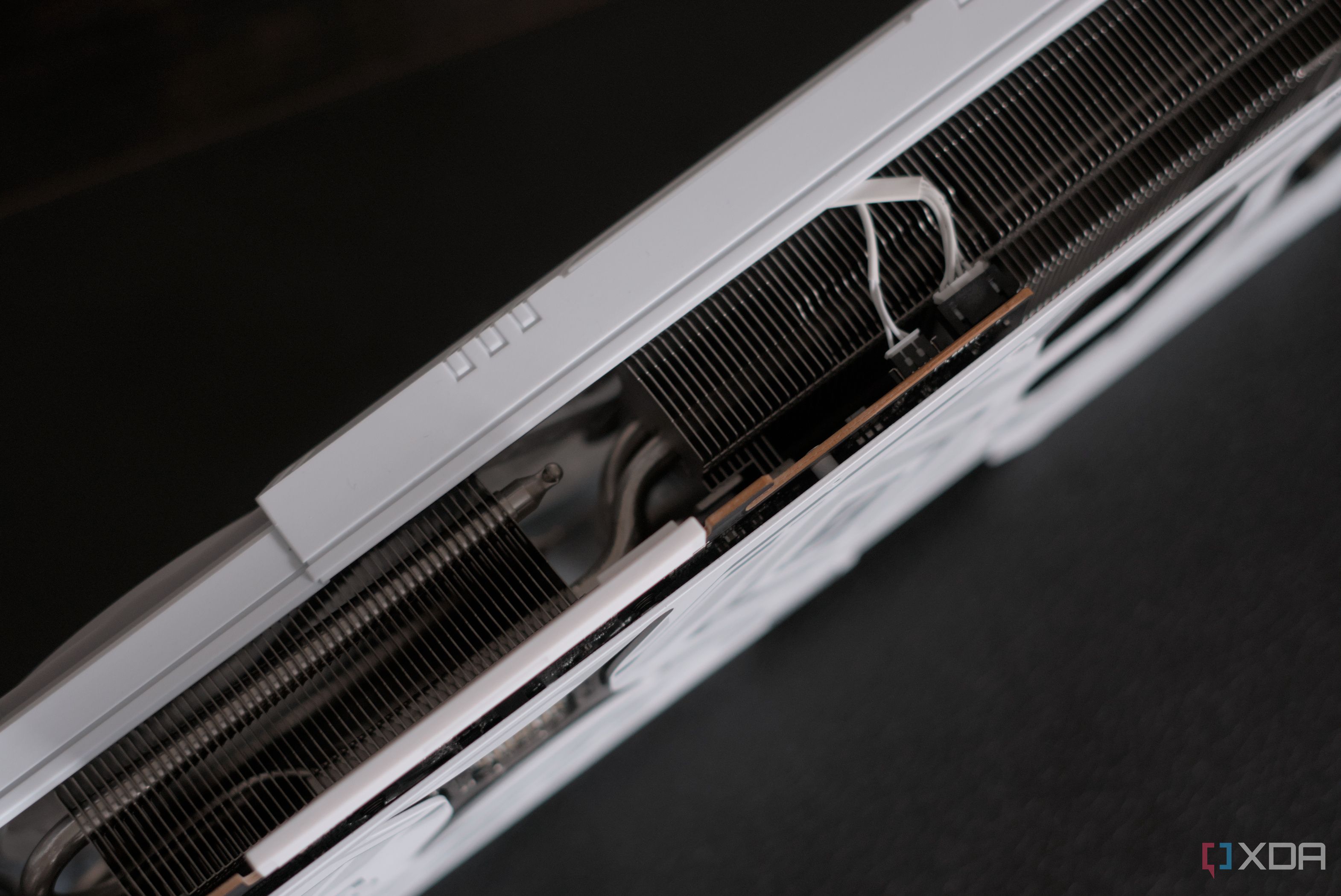ASRock Radeon RX 9070 Steel Legend