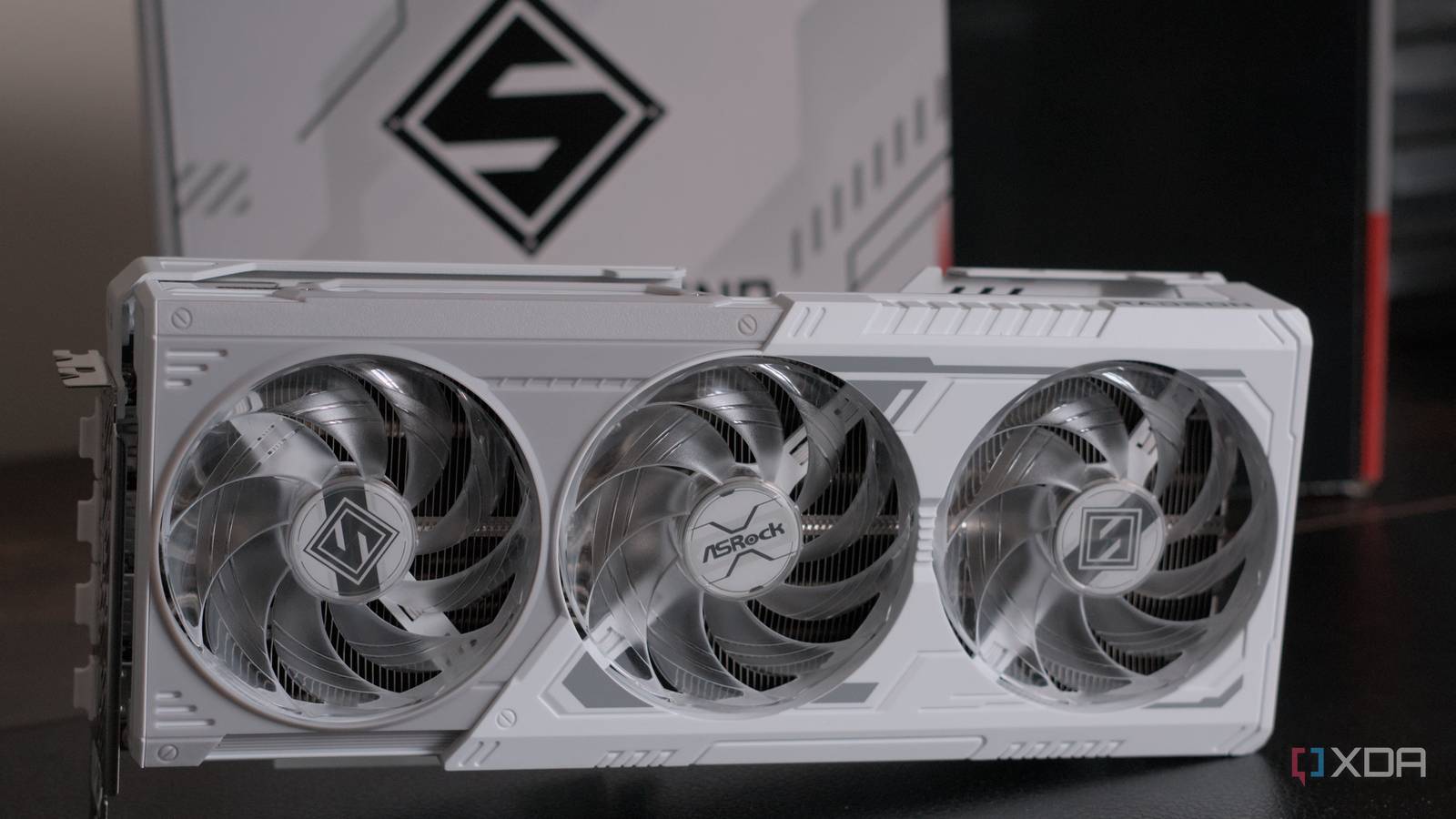 Amd Radeon 900 The AMD Radeon RX 9070 is closer to the RTX 4090 than Nvidia's own RTX 5070