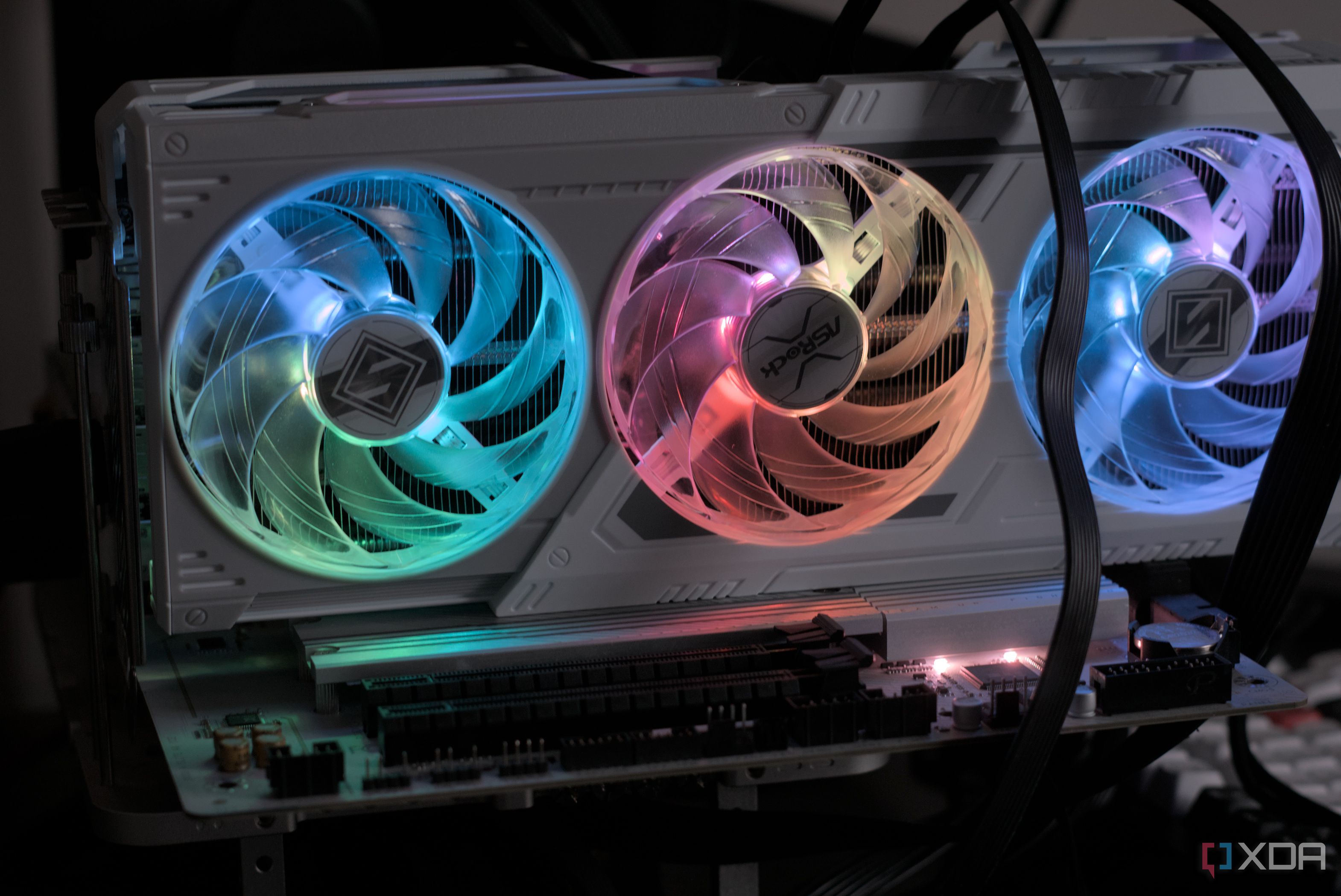 ASRock Radeon RX 9070 Steel Legend