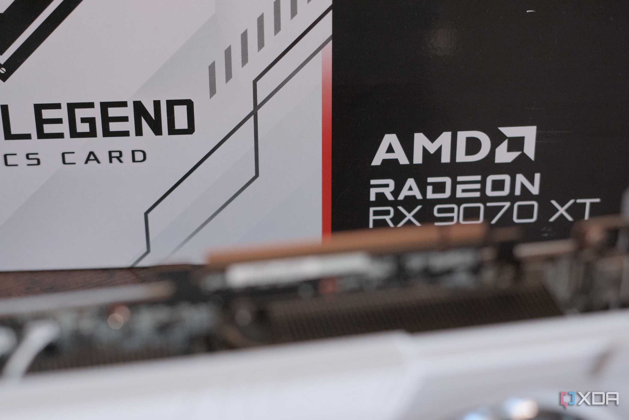 ASRock Radeon RX 9070 XT Steel Legend