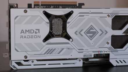 ASRock Radeon RX 9070 XT スチール レジェンド