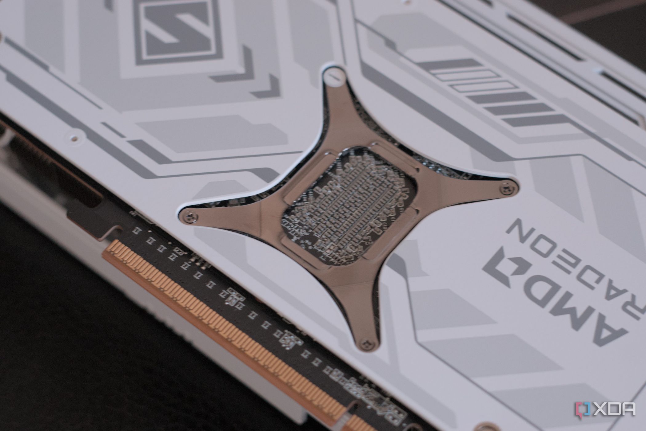 ASRock Radeon RX 9070 XT Steel Legend