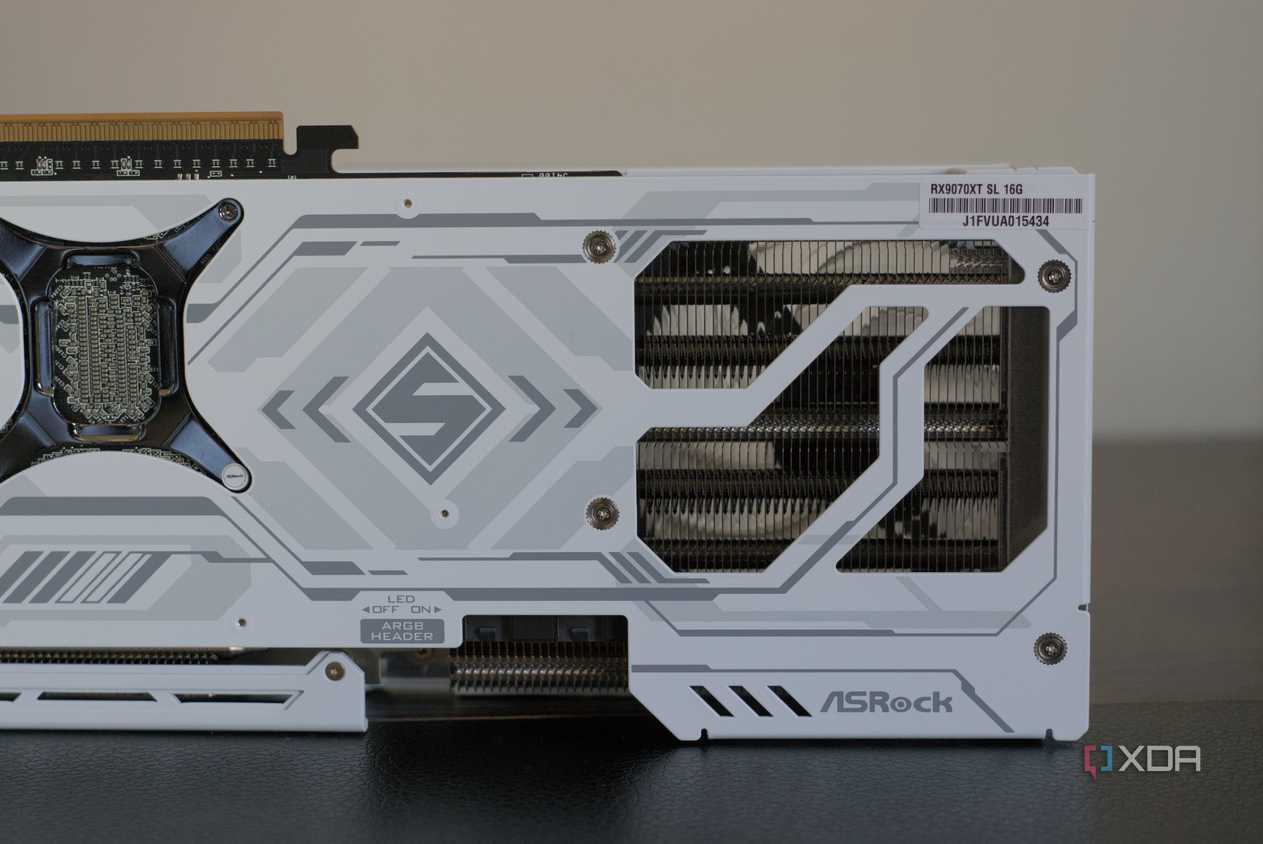 ASRock Radeon RX 9070 XT Steel Legend