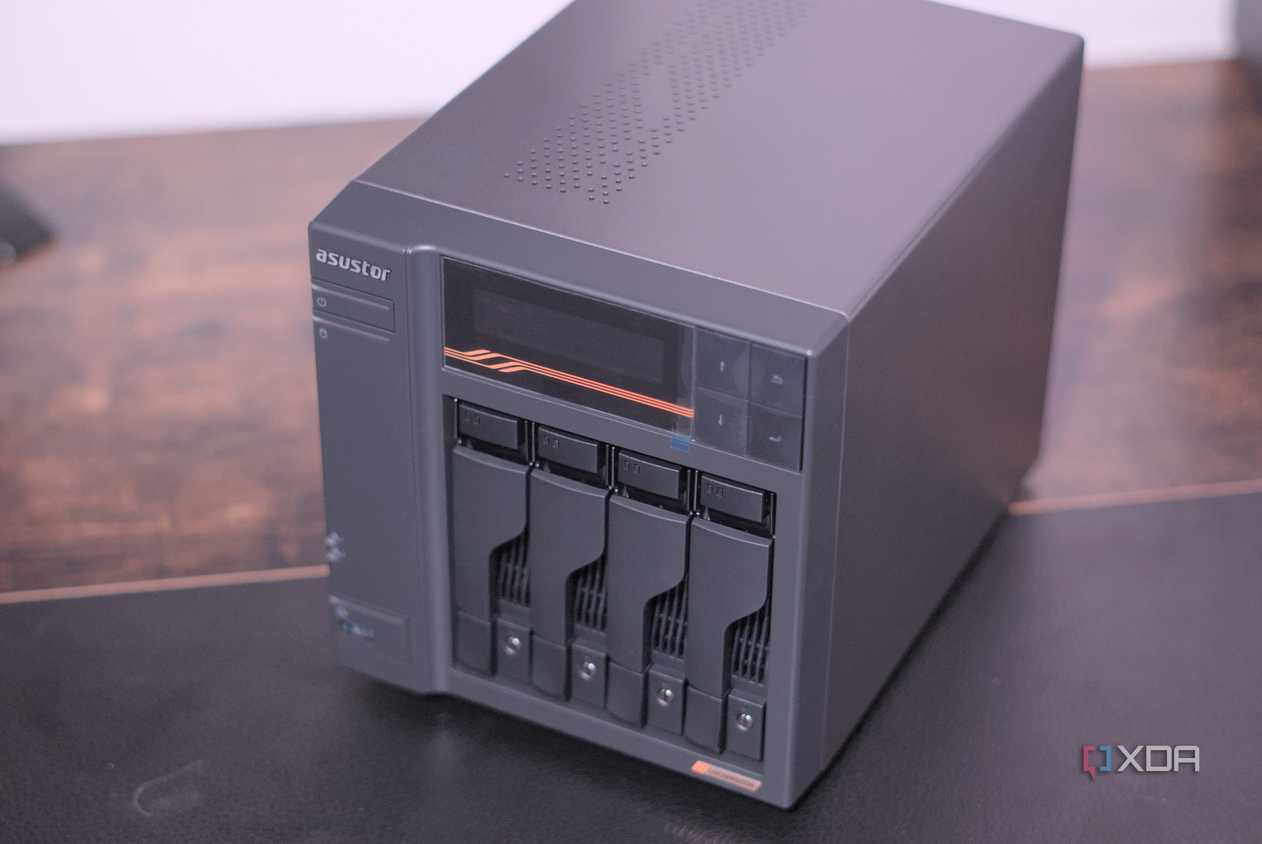 Asustor AS6804T from the front kept on a desk
