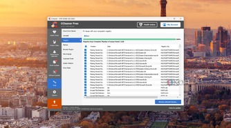 Screenshot of CCleaner's registry cleaner tool showing over one thousand errors
