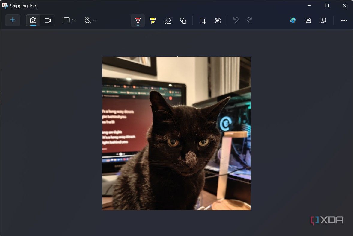 editing options in snipping tool