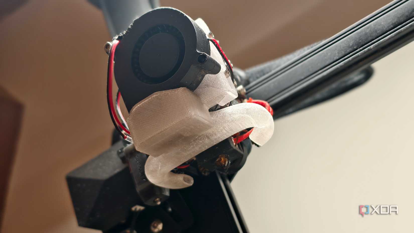 Fan ducts on hot end