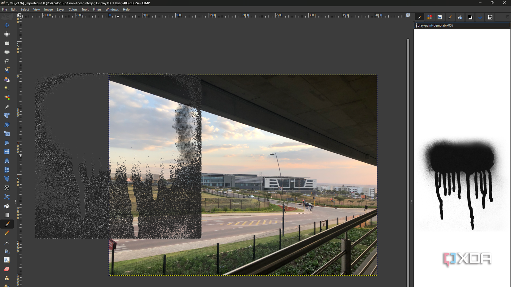 GIMP using Photoshop spraypaint brush