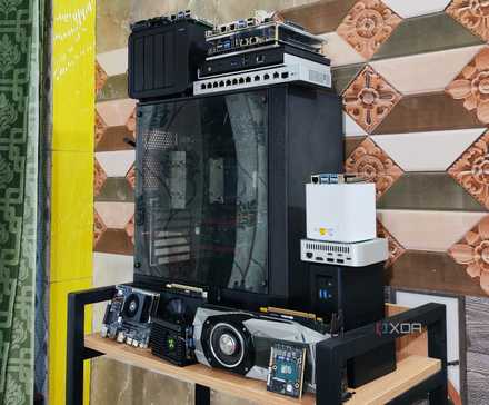 Your Old Chromebook: An Unexpected Home Server Solution 2 A set of home lab devices