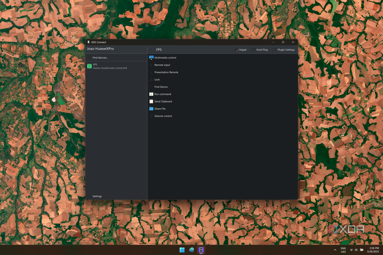 Screenshot of KDE Connect showing a list of available features for a connected device