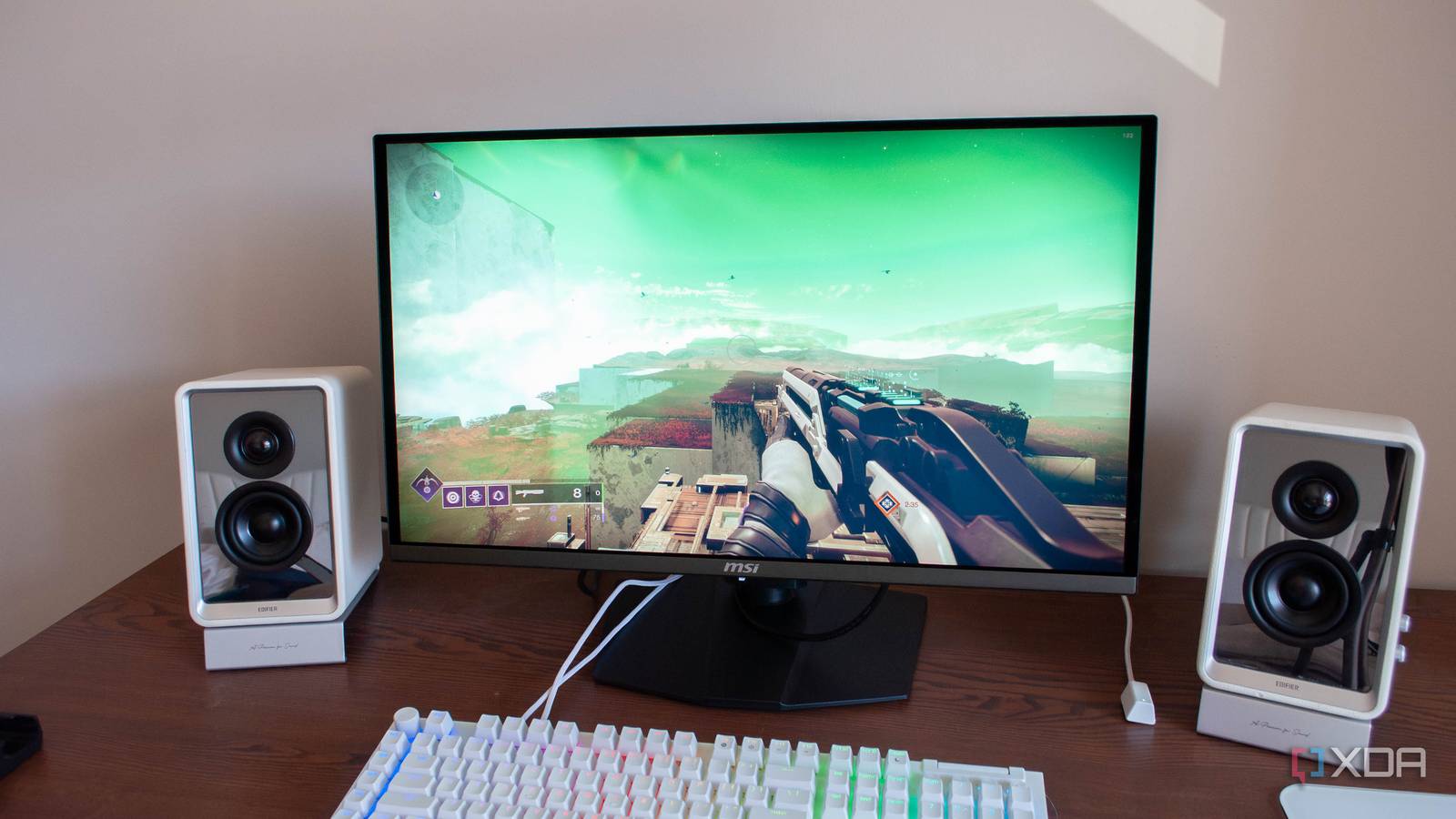 MSI-272URX-QD-OLED on desk