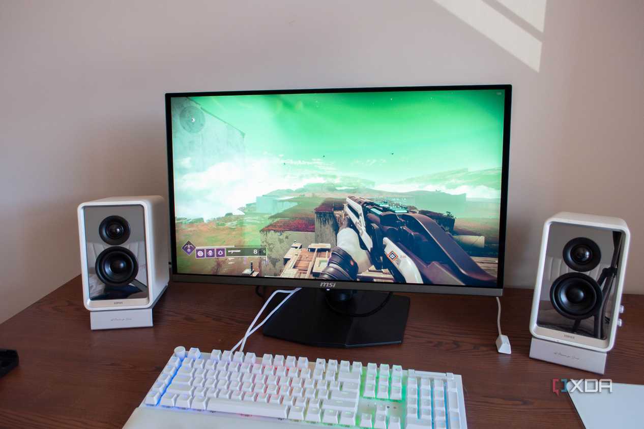 MSI 272URX QD-OLED on a desk