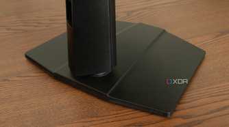 MSI-272URX-QD-OLED-stand-2