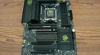 MSI-MAG-X870E-Tomahawk-Wifi-full-board