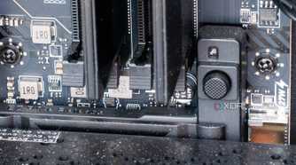 MSI-MAG-X870E-Tomahawk-Wifi-pcie-ez