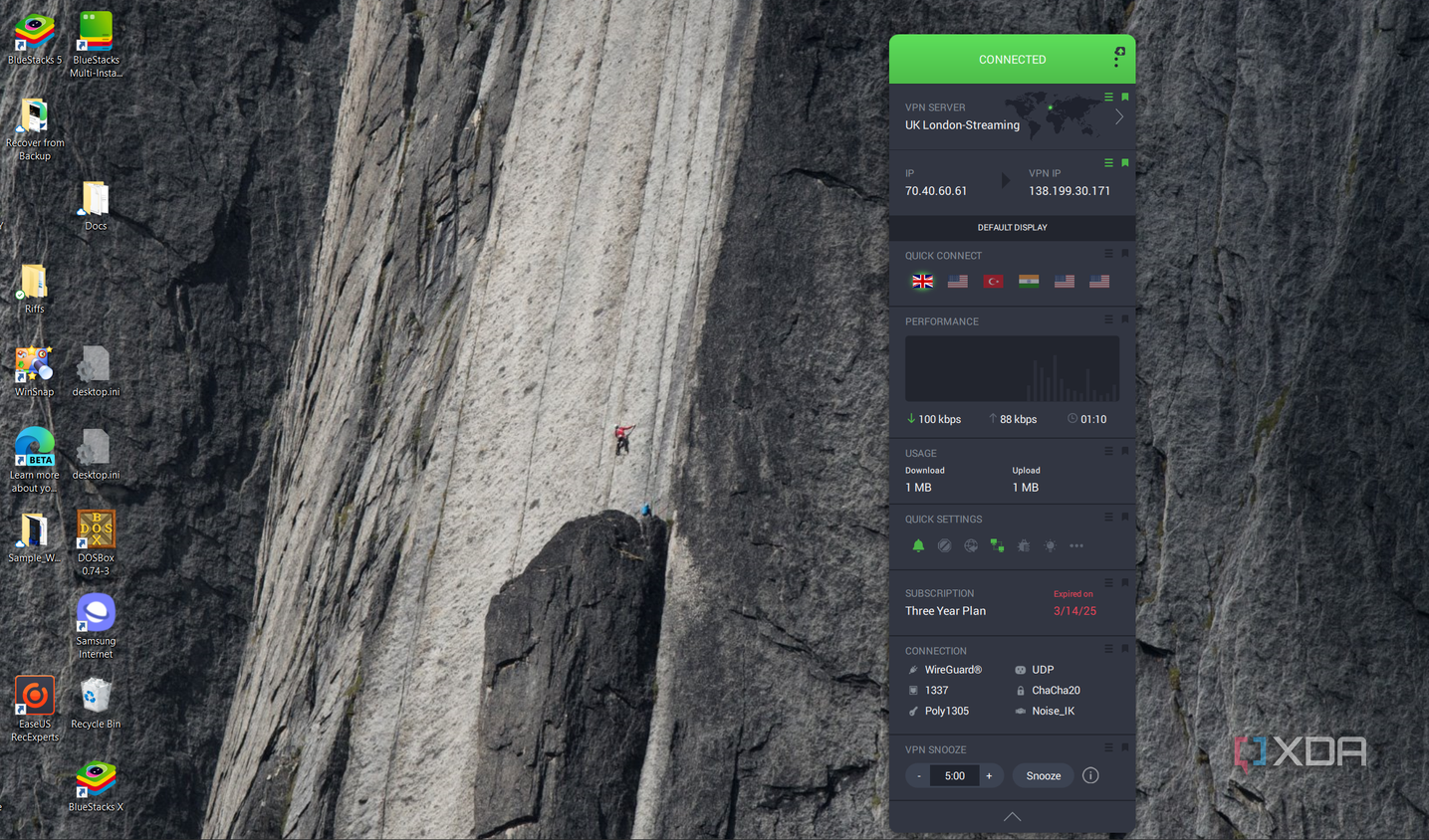 screenshot shows Private Internet Access VPN running on Windows
