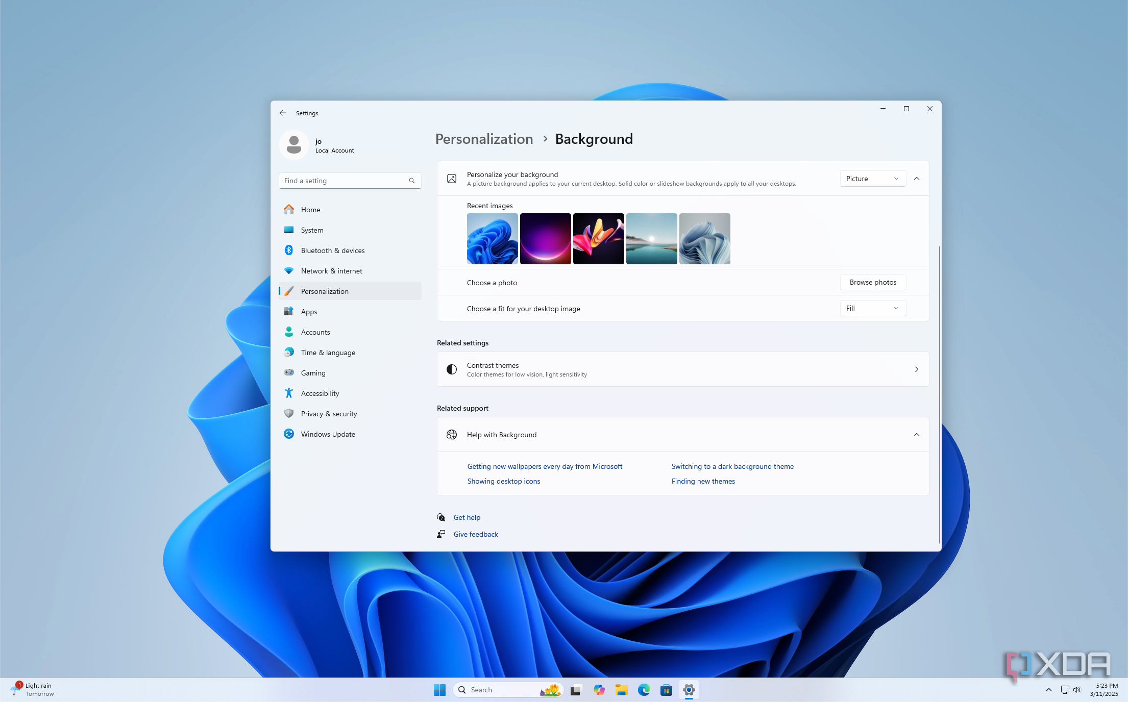 Screenshot of the background personalization page in the Windows 11 Settings app