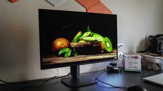 An HDR demo on the Alienware AW2725Q.