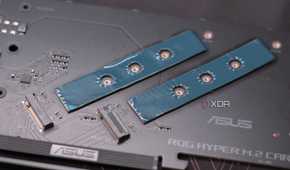 asus-m2-expansion-card-slots-close