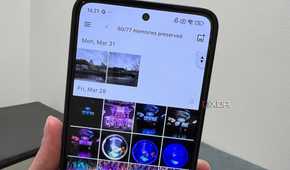 Ente Photos album on mobile in hand