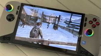 msi claw 8 ai plus playing the last of us part two