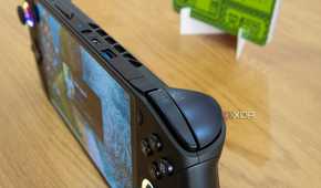 Angled close-up view of the top of the OneXFly F1 Pro, focusing on the right shoulder buttons