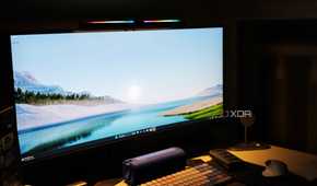 Using the monitor with a light bar