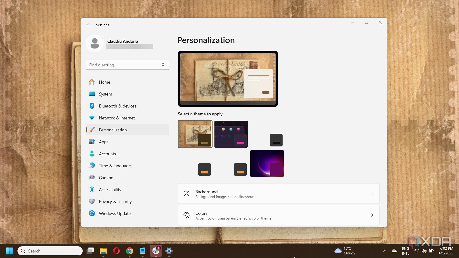 5 nostalgic Windows 11 themes anyone can install