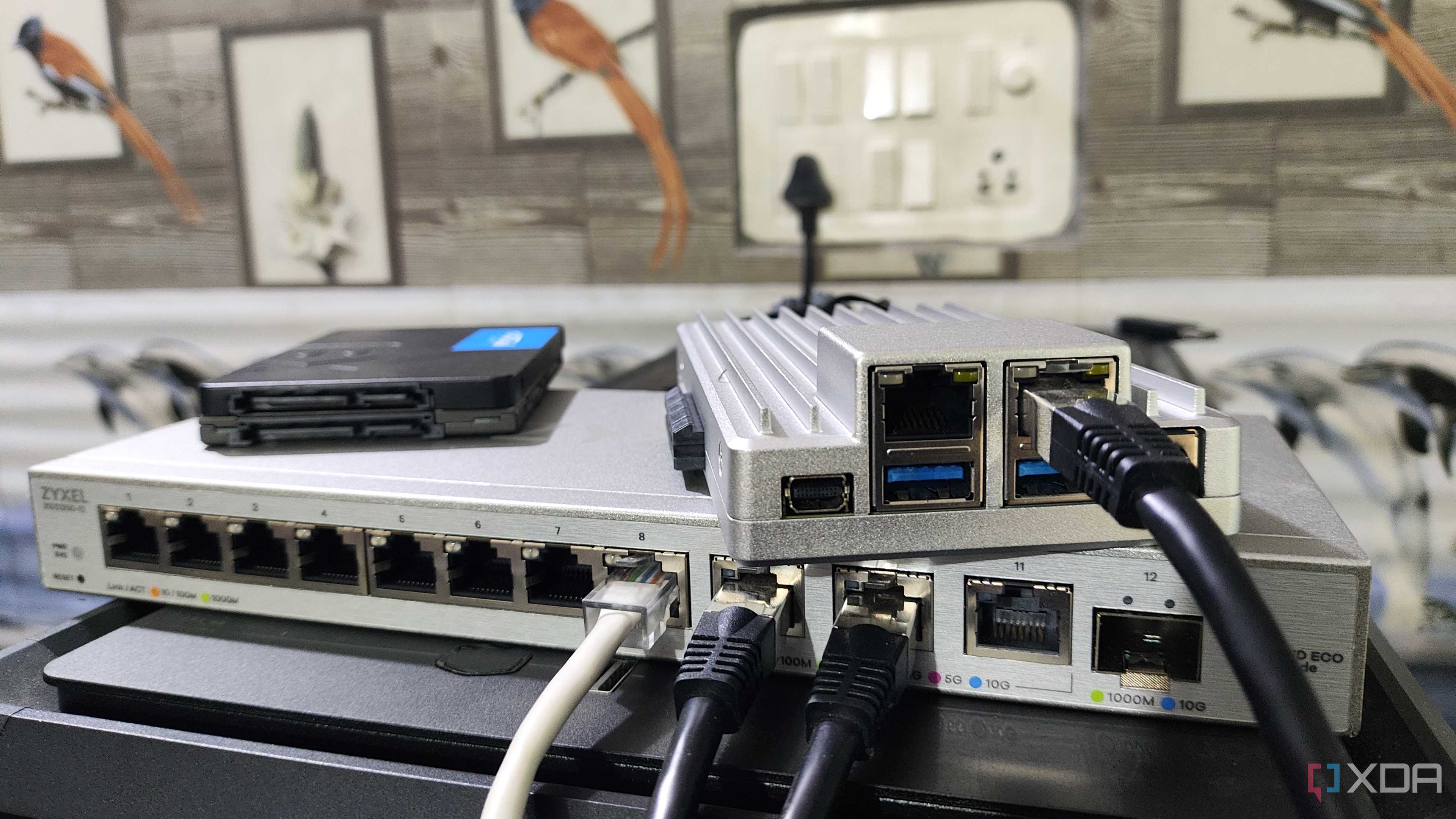 The ZimaBoard 2 resting on a switch