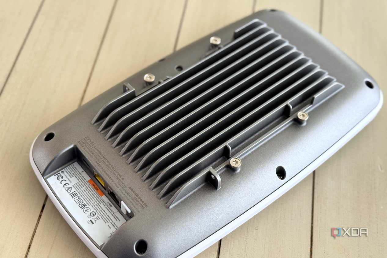 zyxel-wbe660s-heatsink