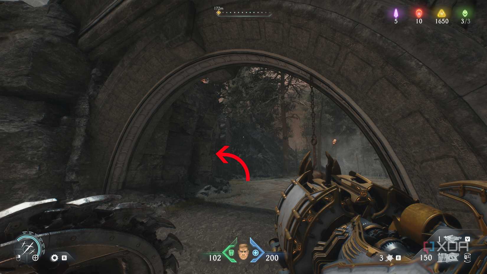 An arrow pointing to a scramble wall under an archway in chapter 20 of Doom: The Dark Ages.