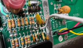 Atari 2600 video composite mod and d-sub hack