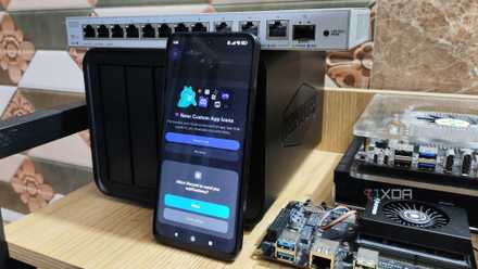 Running Discord on a smartphone