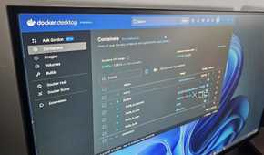 docker desktop on a windows pc screen