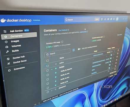 Computer Docker 5 simple Docker commands every self-hosting beginner should know