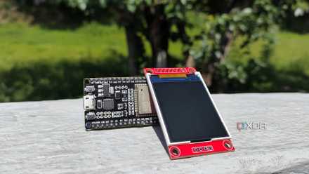 I built an ESP32 display to stop obsessing over my NAS drive temperatures