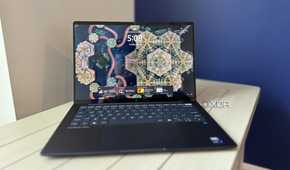 hp-elitebook-ultra-g1i-ai-centered