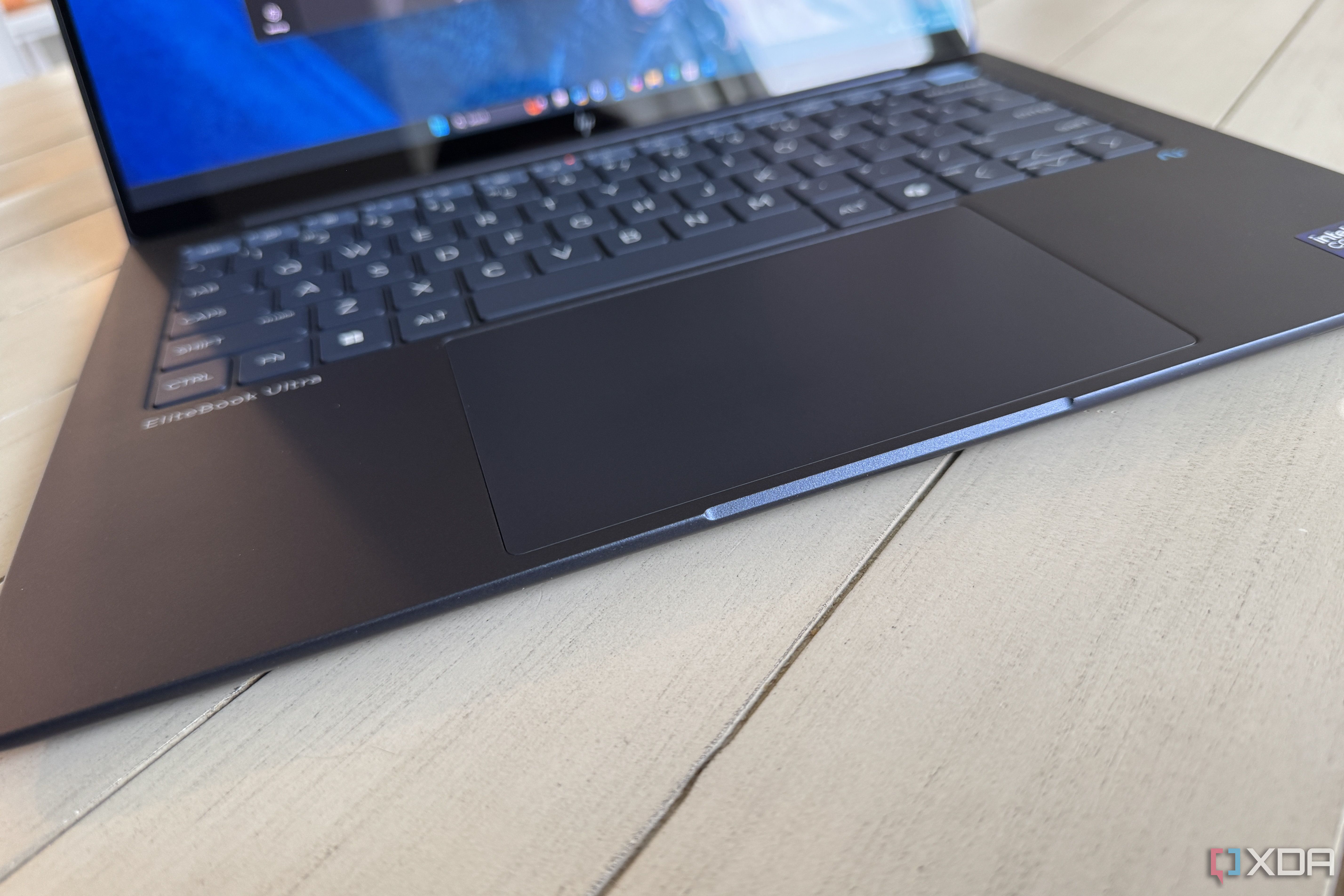 hp-elitebook-ultra-g1i-ai-front