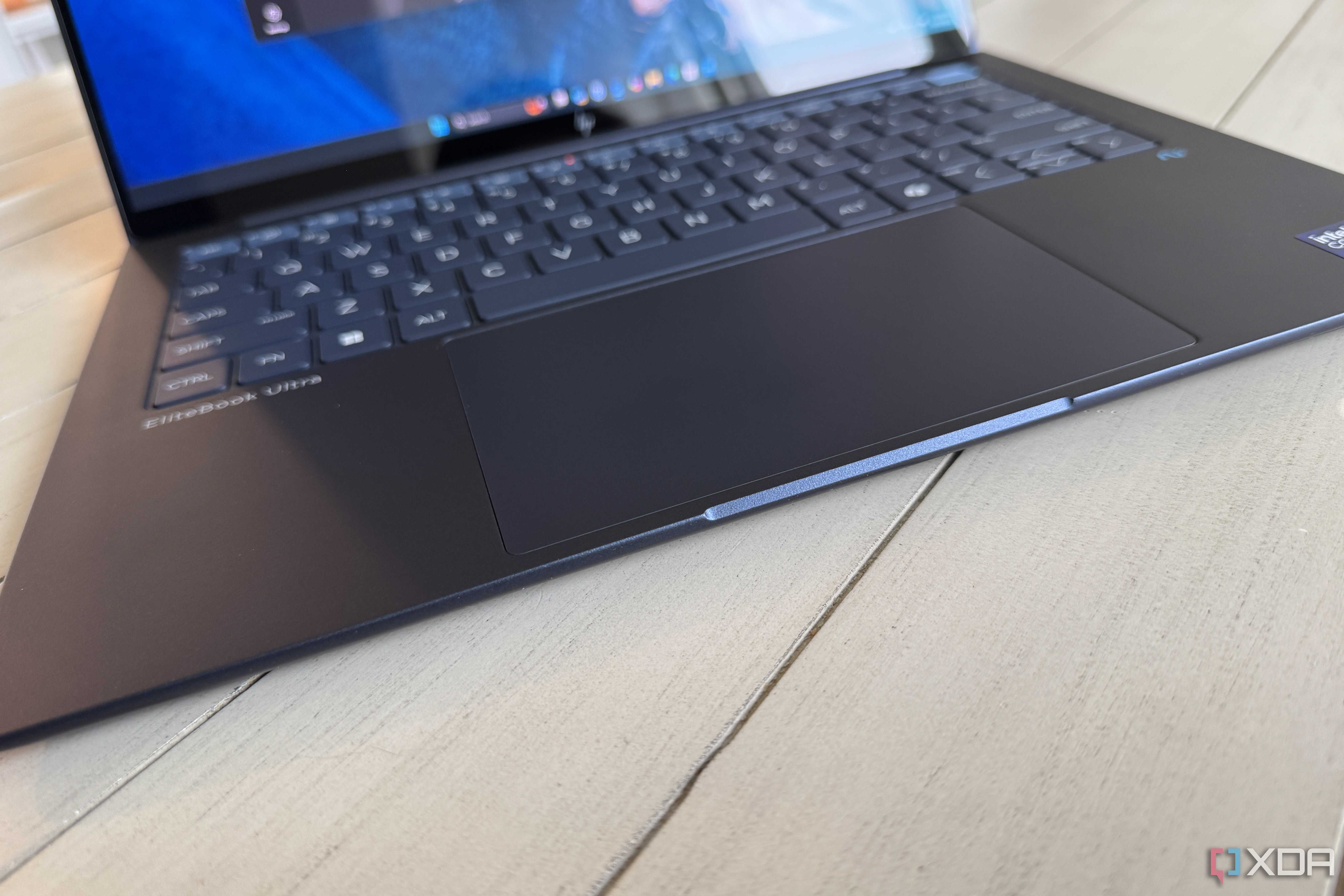 hp-elitebook-ultra-g1i-ai-front