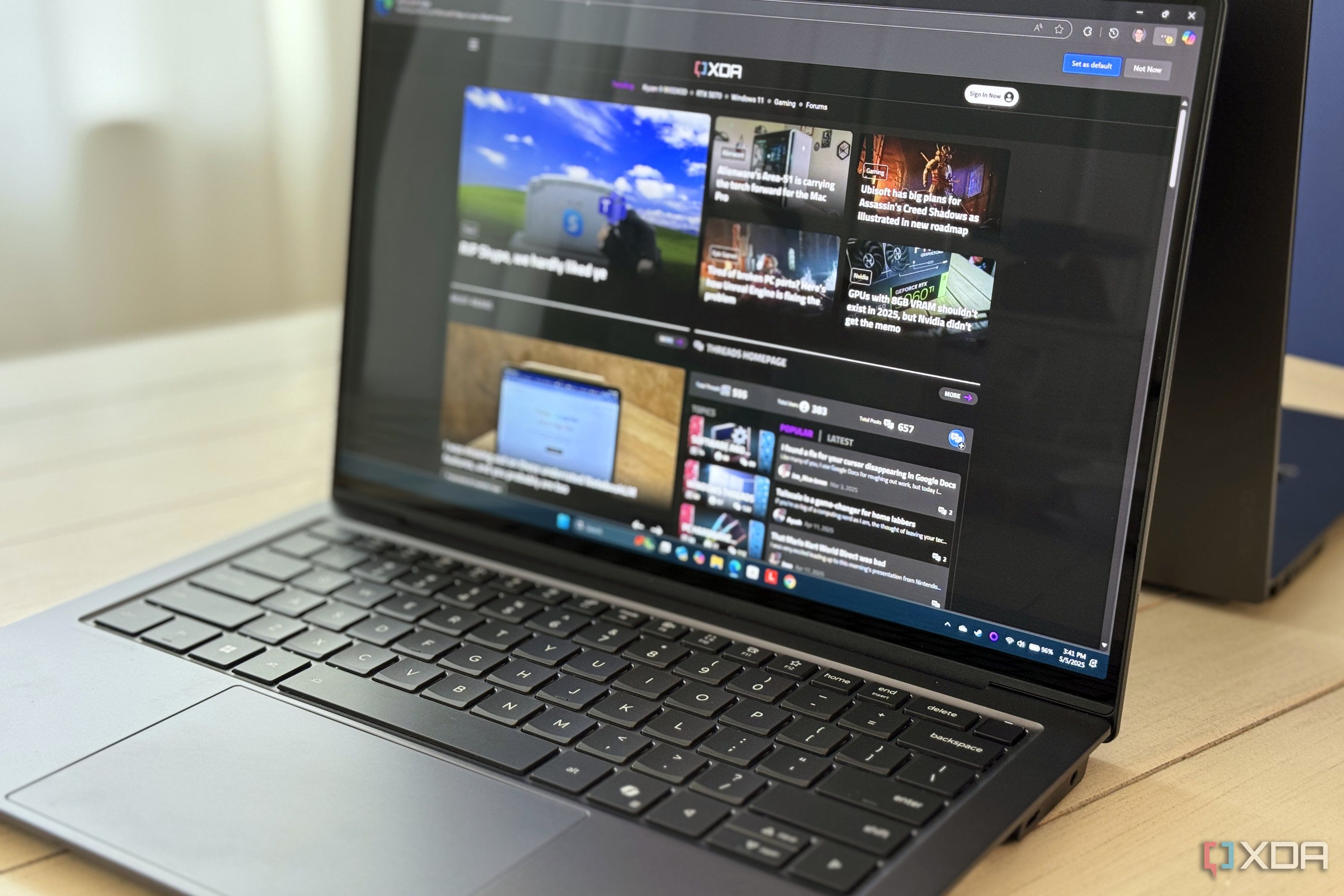 lenovo-thinkpad-x9-aura-