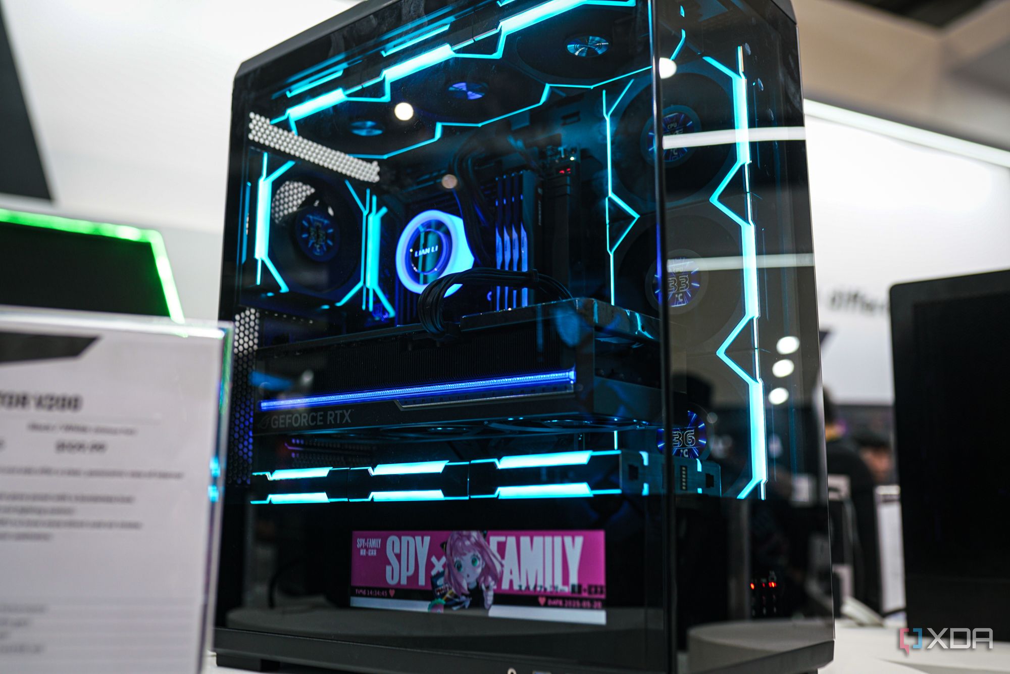 I love Lian Li's new line-up of PC cases and power supplies