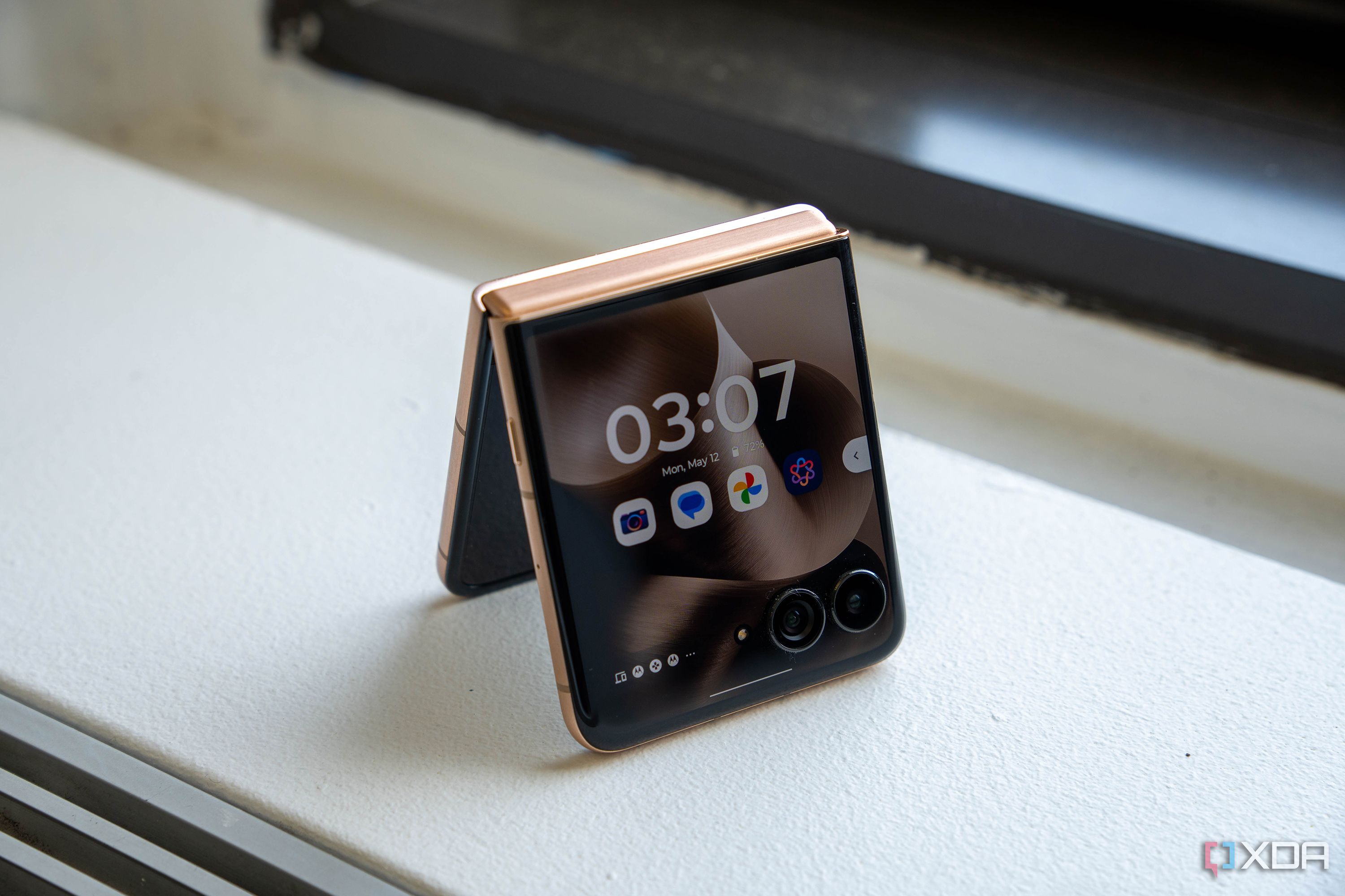 Motorola Razr Ultra-4