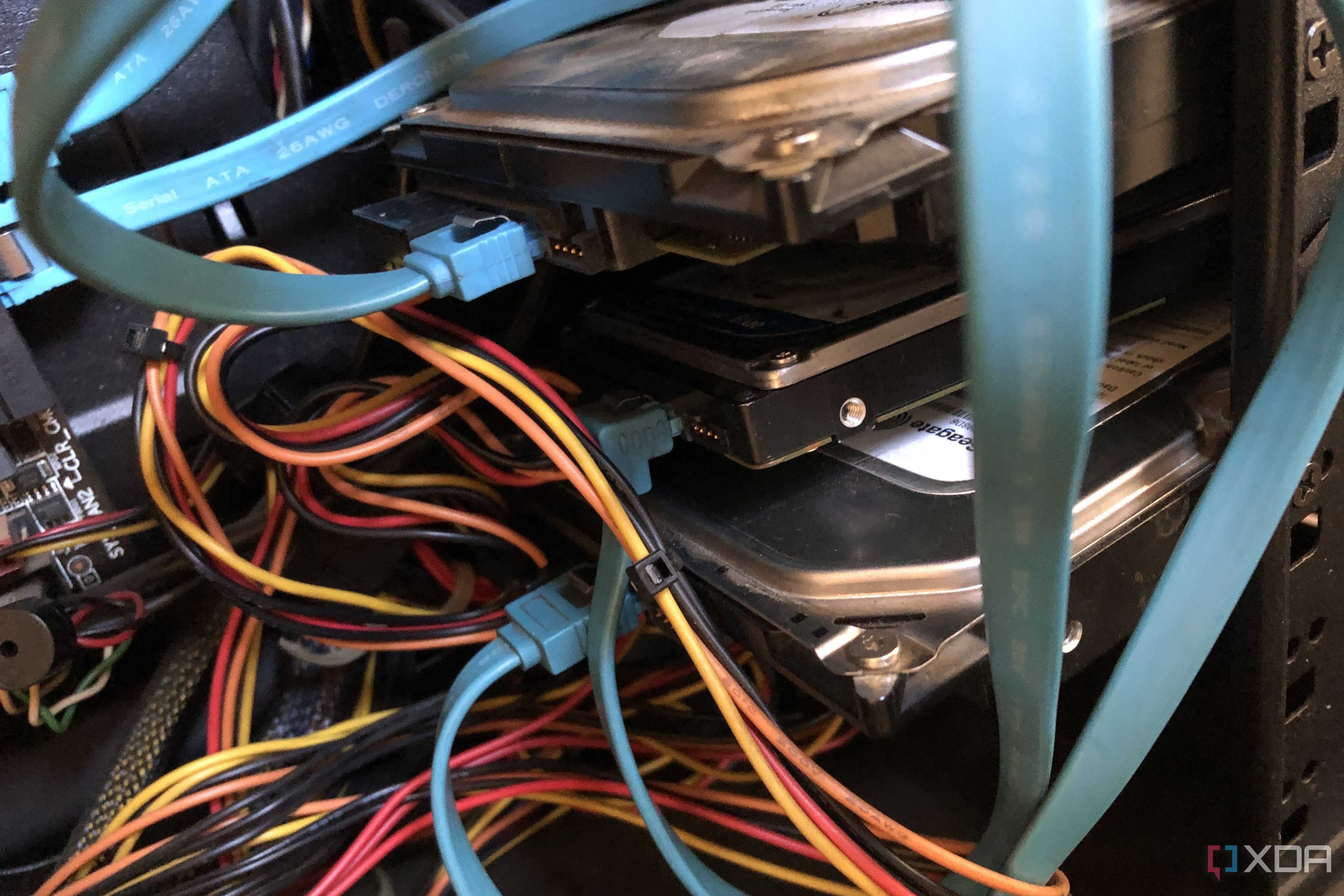 Mounting HDD in desktop