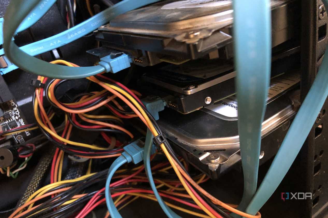 Mounting HDD in desktop