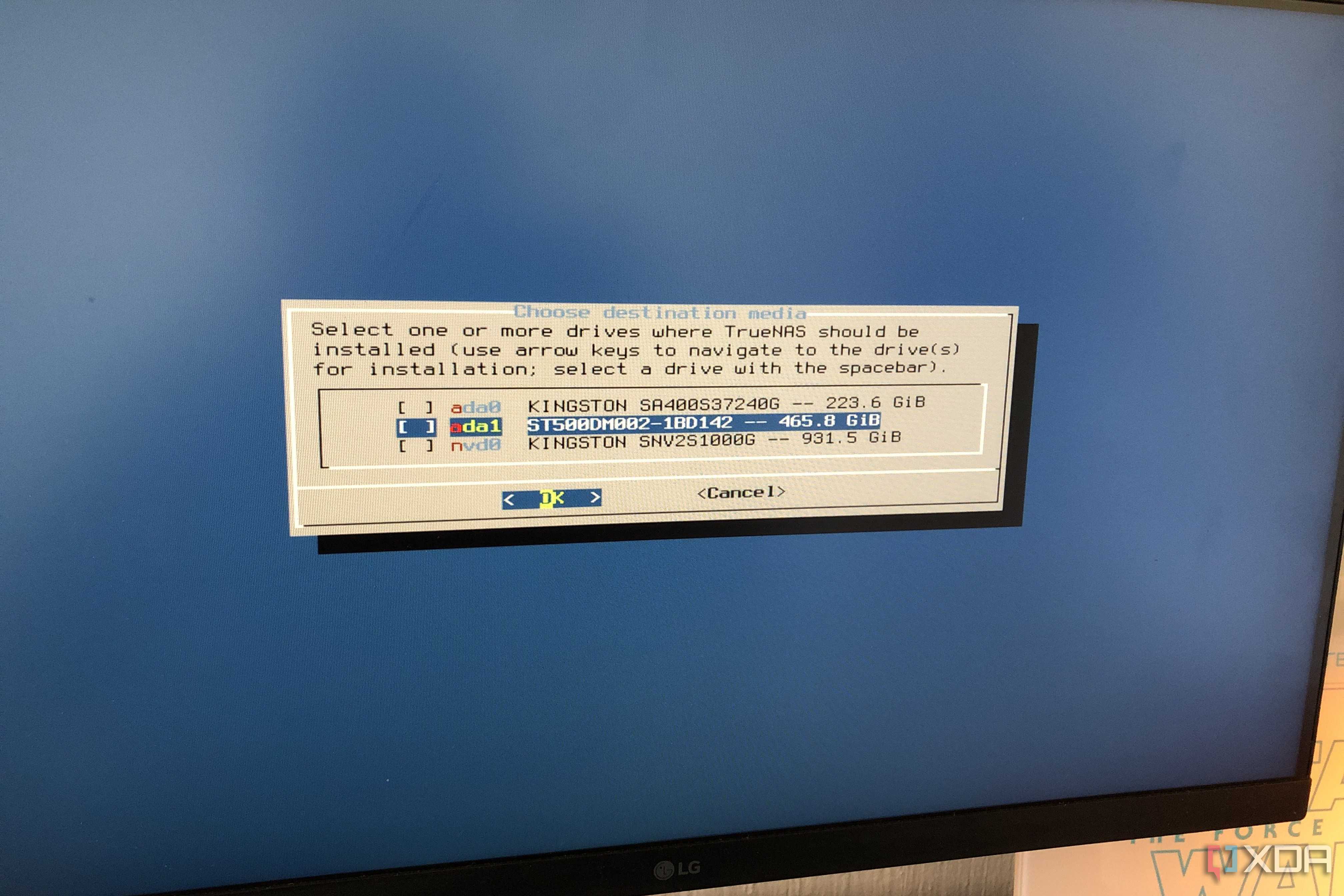 Select TrueNAS install destination
