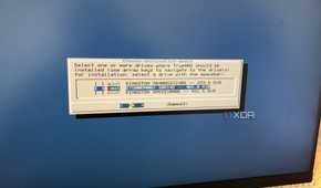 Select TrueNAS install destination